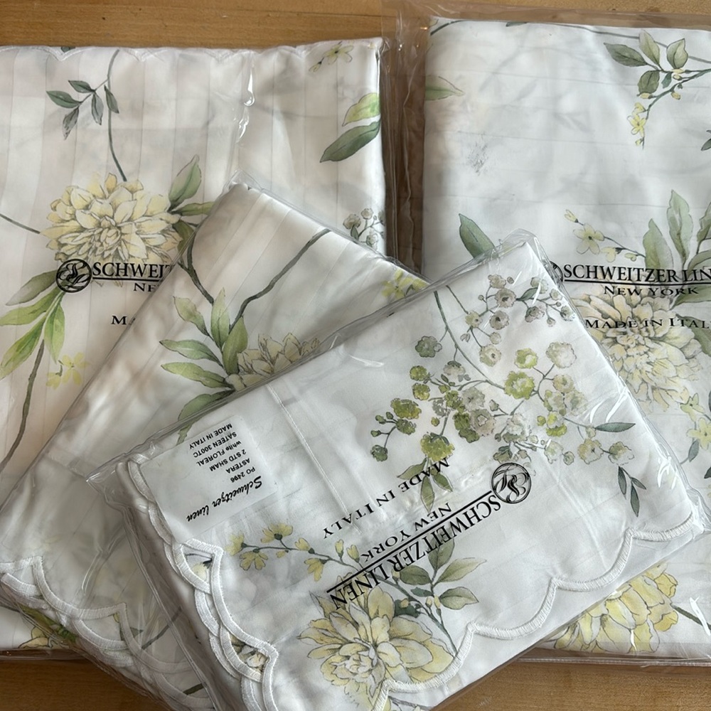 Schweitzer Linen sheet set. Queen sized